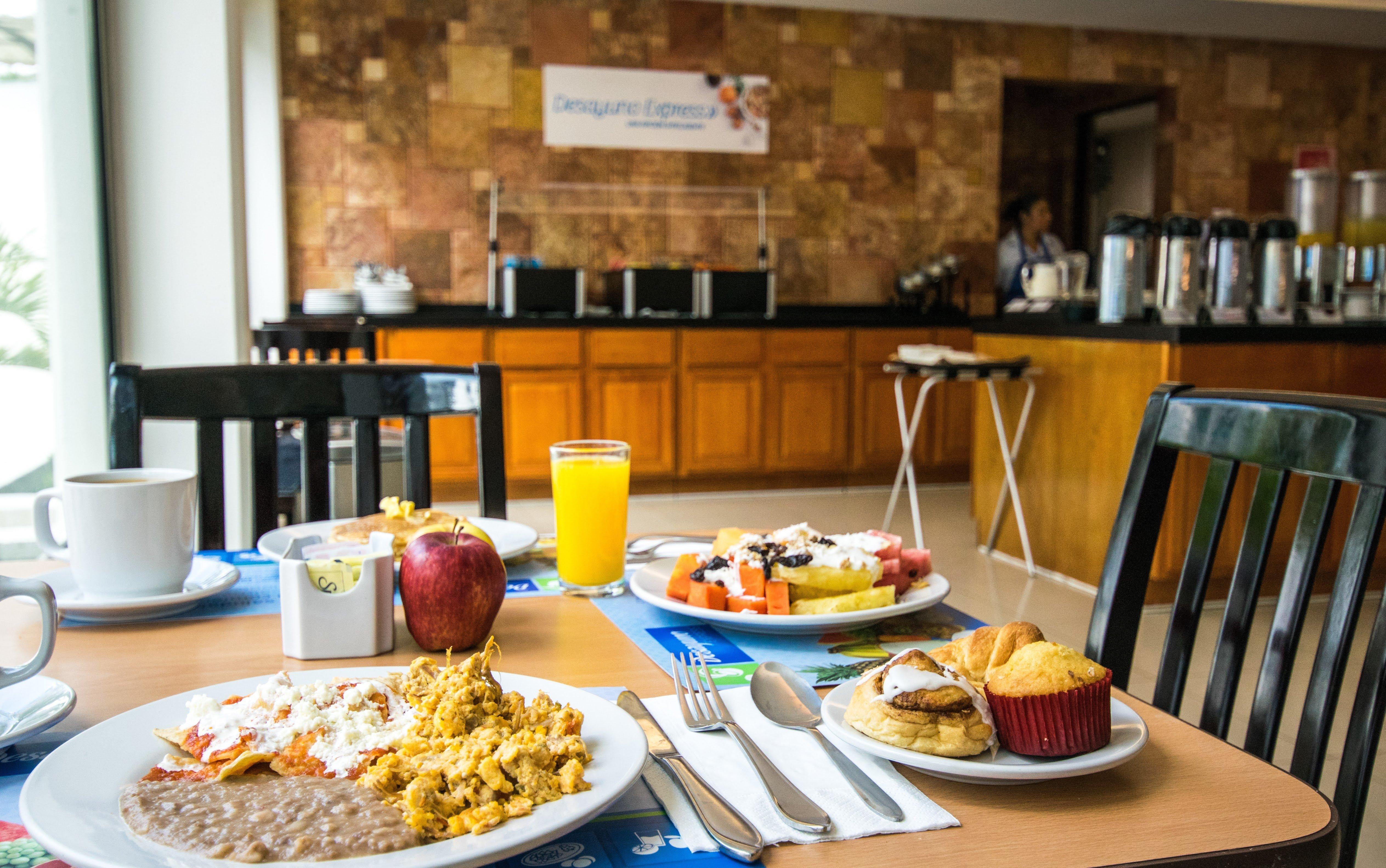 Holiday Inn Express Paraiso - Dos Bocas, An Ihg Hotel Экстерьер фото