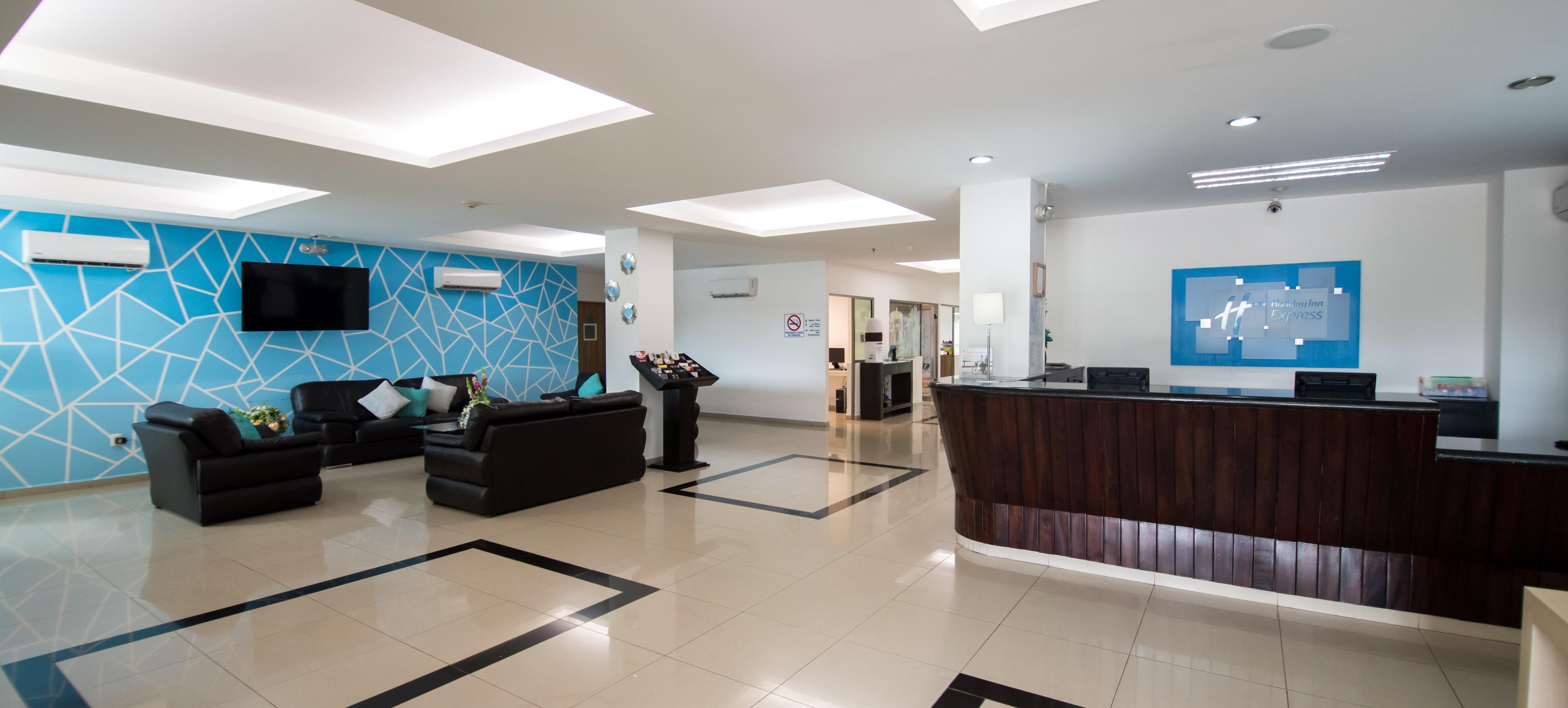Holiday Inn Express Paraiso - Dos Bocas, An Ihg Hotel Экстерьер фото